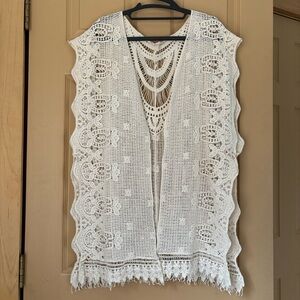 SOFT SURROUNDINGS Cream Crochet Cottagecore Fringe Sleeveless Cardigan Size OS